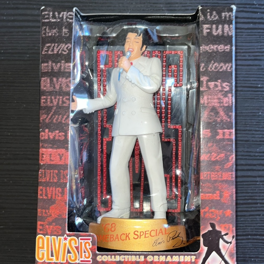Collectible Orname 
Elvis 
 
Never opened